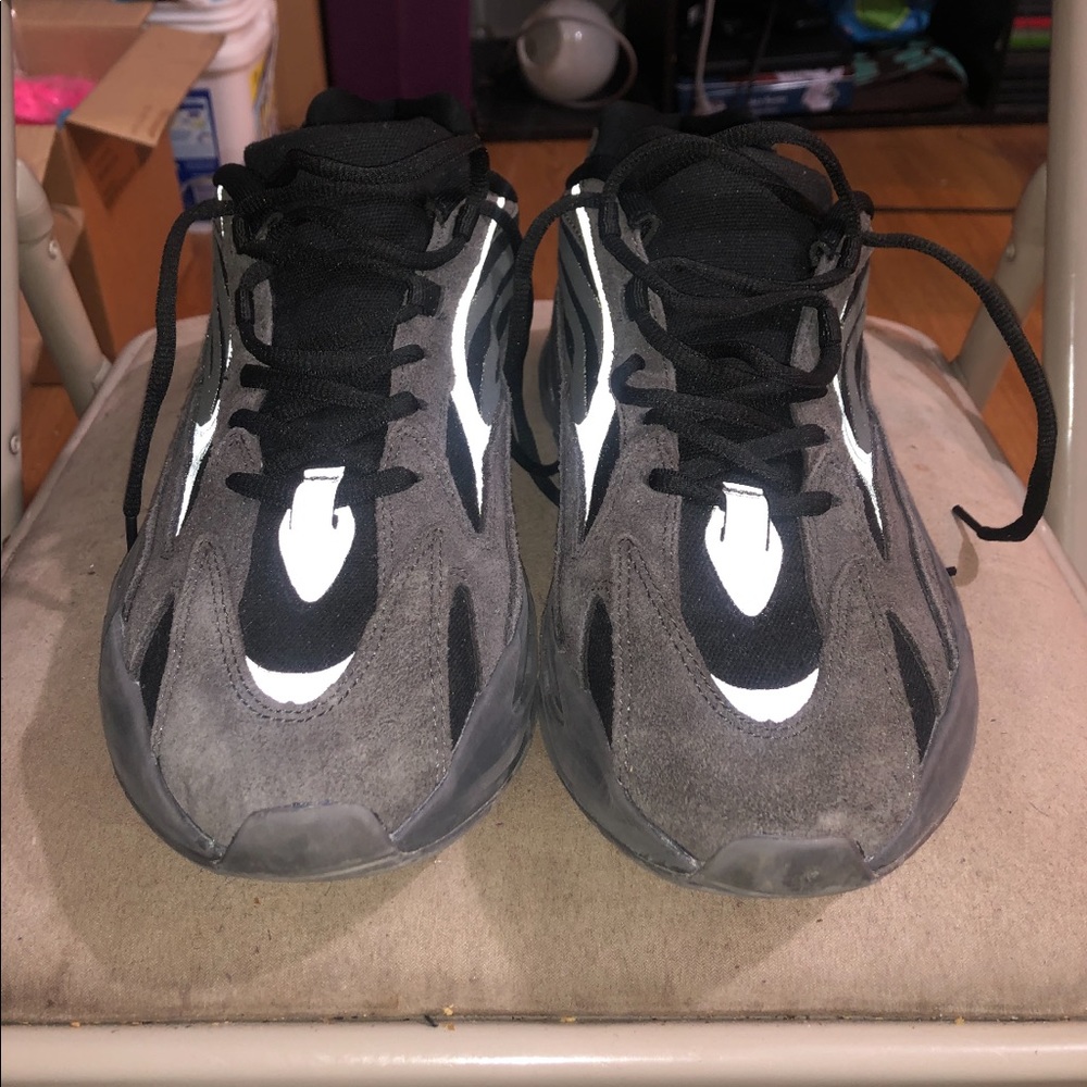 Yeezy Vantas Size 11.5
